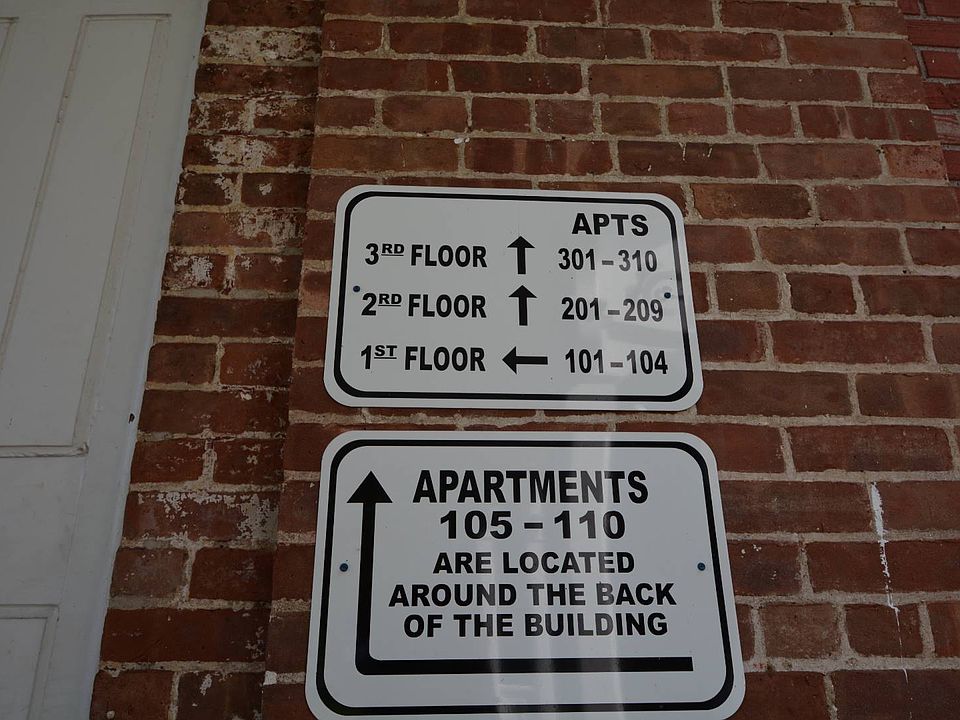 2nd image of 3 Pine Terrace Rd Floor 107-1