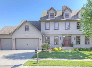 824 Beach Rd, Waconia, MN 55387