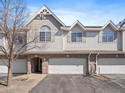619 Crane Creek Ln, Eagan, MN, 55121