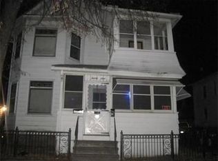 29 Marble St, Springfield, MA 01105