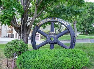 222 Williams St E APT 123, Glastonbury, CT 06033