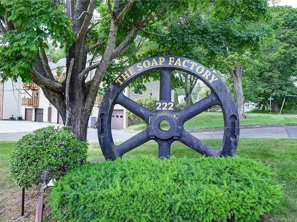 222 Williams St E APT 123, Glastonbury, CT 06033