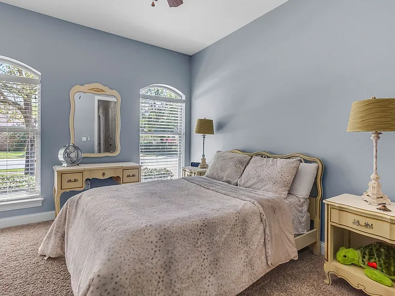 9007 Rushing River Way — Photo 36