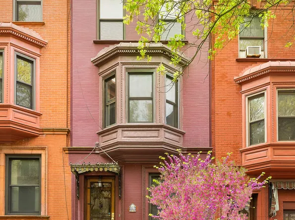 626 West 147th Street TWNHSE image 1 of 19