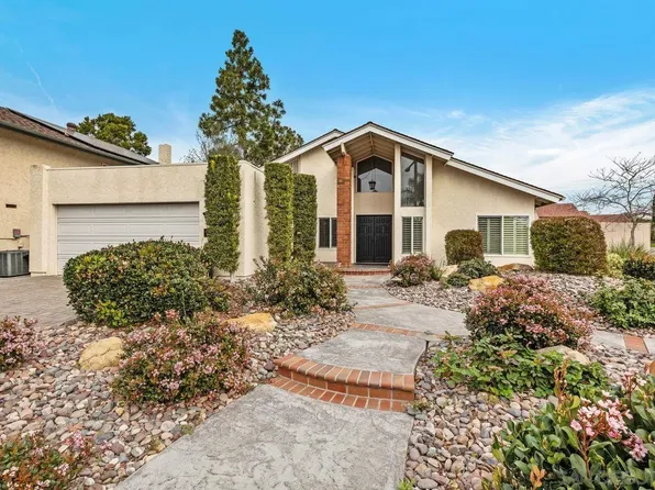11152 Vivaracho Way, San Diego, CA 92124