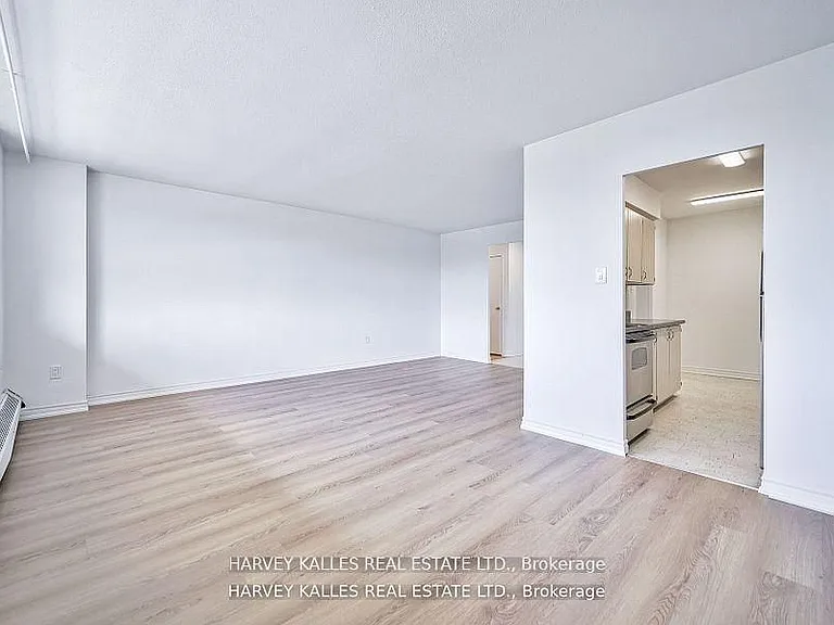 2000 Sheppard Ave W #306 — Photo 11