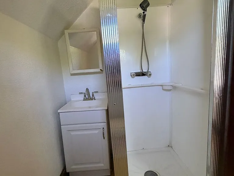 1305 N Church St — Photo 17