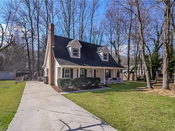 4805 Yorkwood Dr, Greensboro, NC 27407