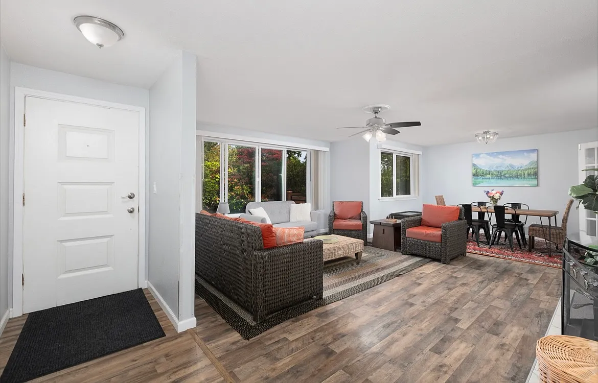 3 bed, 1516 sqft, $3,100 — Photo 3