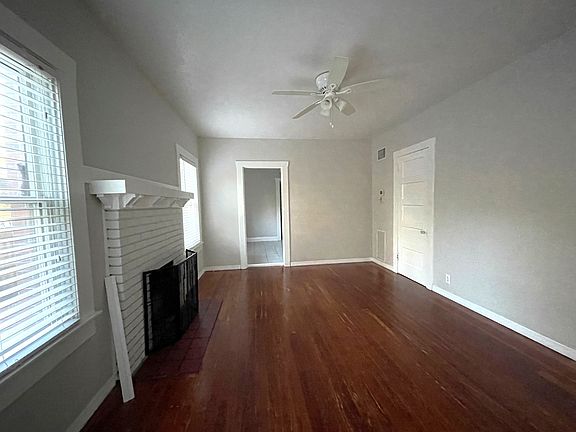 4th image of 1718 W Hills Ave APT A