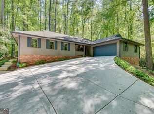 3684 Hunting Ridge Dr SW, Lilburn, GA 30047