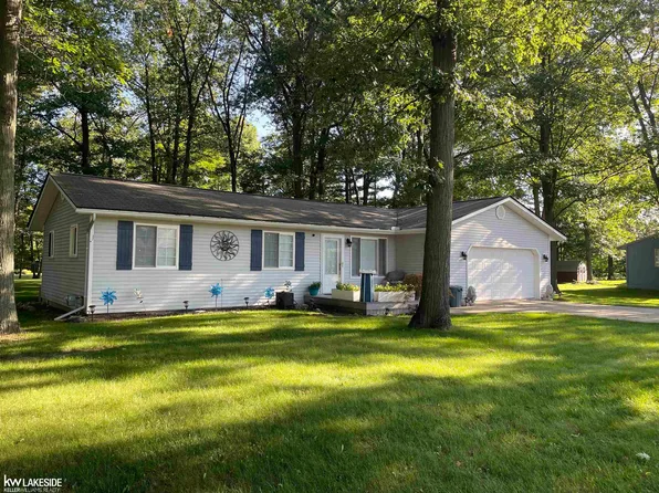 7942 Crescent Beach Rd, Pigeon, MI 48755