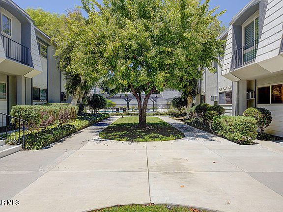 2nd image of 6031 Fountain Park Ln #3