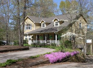 391 Westwoods Dr, Ellijay, GA 30540