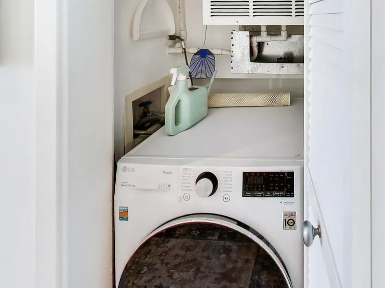 116 N Carolina Ave SE #302 — Photo 20