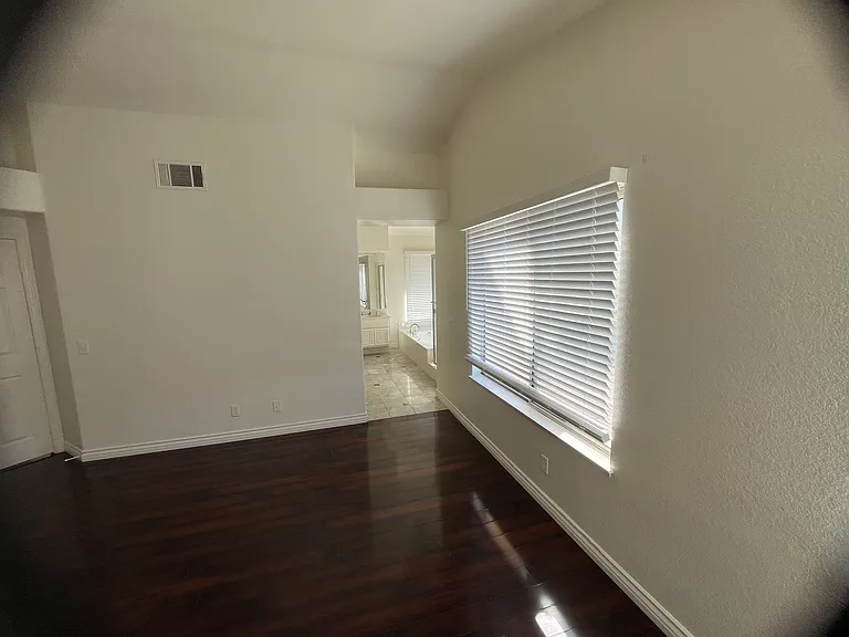 10065 Miracanto Way — Photo 23