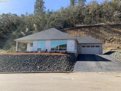 1120 NE Rocky Dr, Roseburg, OR, 97470