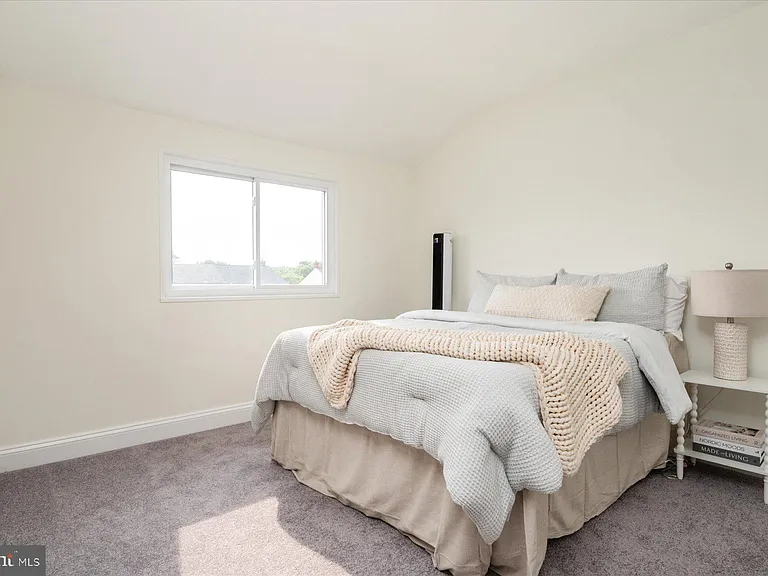 7920 Charlesmont Rd — Photo 17