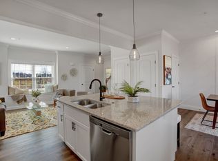 987 Old Elizabethtown Rd, Elizabethtown, PA 17022