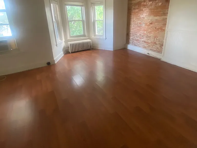 1413 N Harrison St #3 — Photo 4