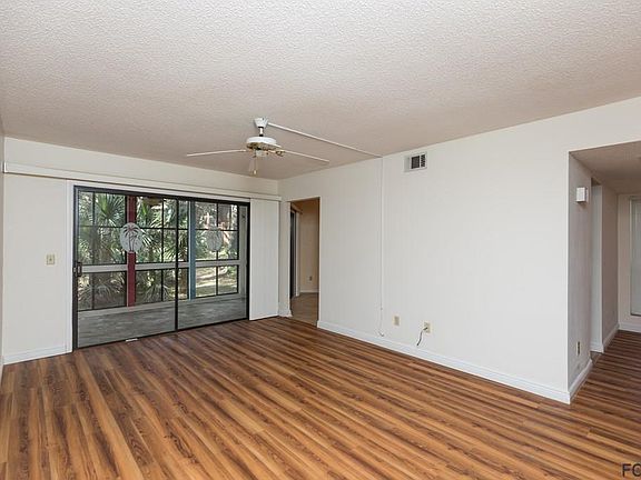 3rd image of 35 Fairways Cir #35