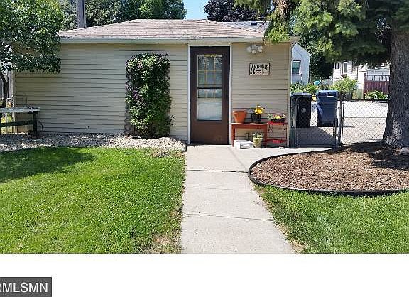 4th image of 2706 Stinson Pkwy