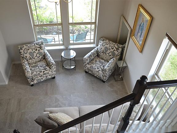 4th image of 3011 Forest Creek Dr