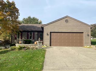 1810 Cedar Cir, Heath, OH 43056