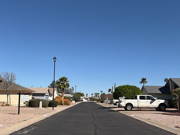 4th image of 538 S 76th Pl