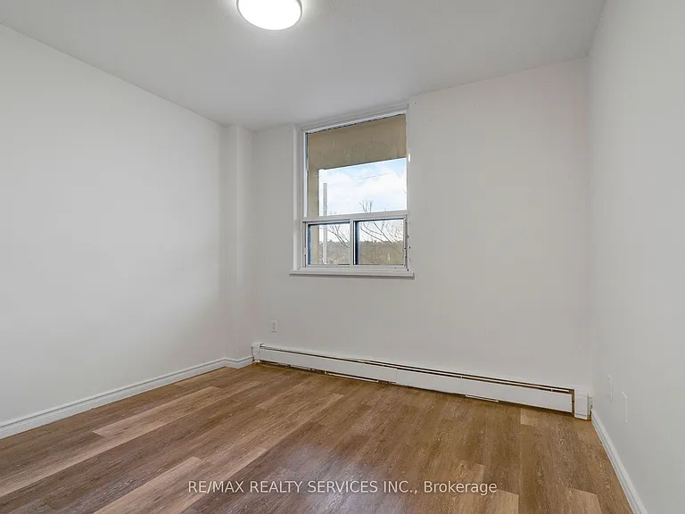 223 Jackson St W #1009 — Photo 17