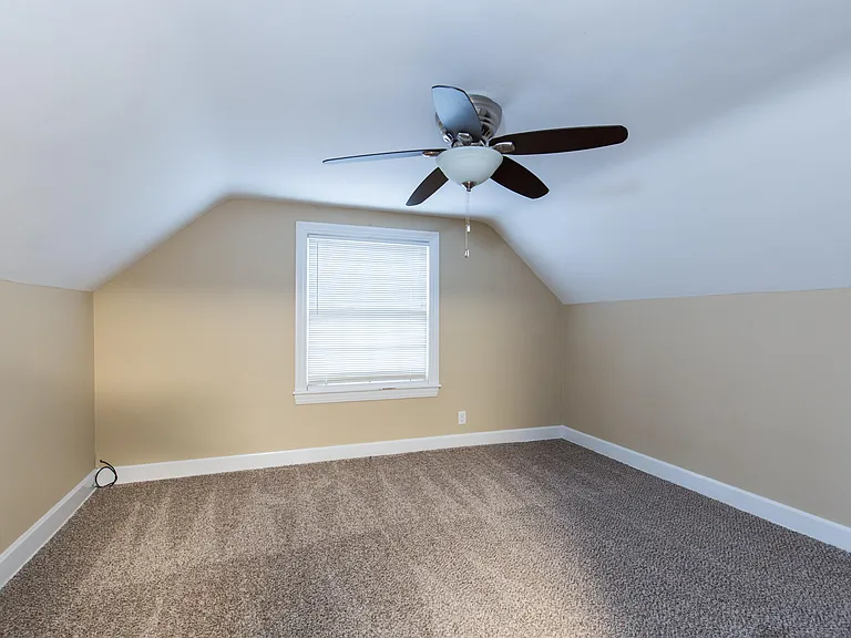 3607 Saint Germaine Ct — Photo 13