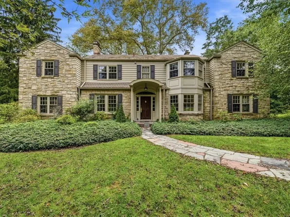 4448 Mount Royal Blvd, Allison Park, PA 15101