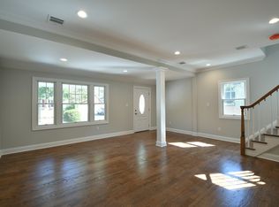80 Cane St, Bogota, NJ 07603