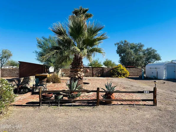 200 N Moon Mountain Ave Lot 32, Quartzsite, AZ 85346