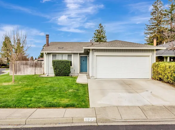 1228 Crest Court, Rohnert Park, CA 94928