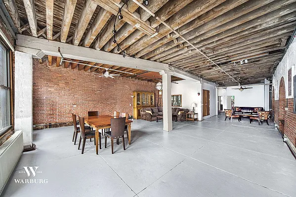 Sold by Warburg | media 24