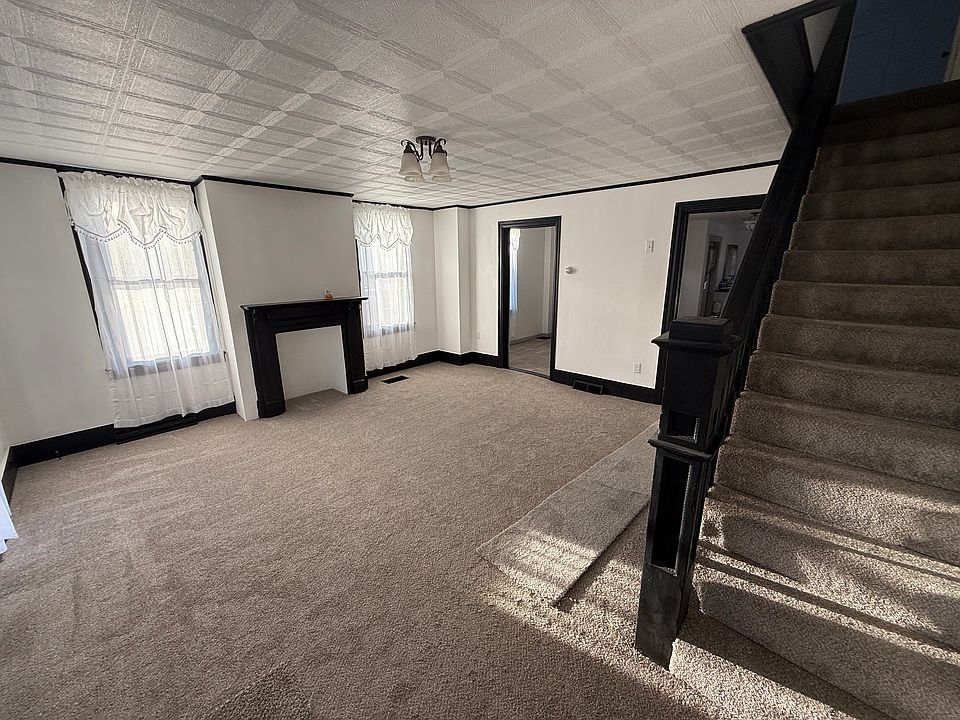 1st image of 611 Walnut Bottom Rd #611