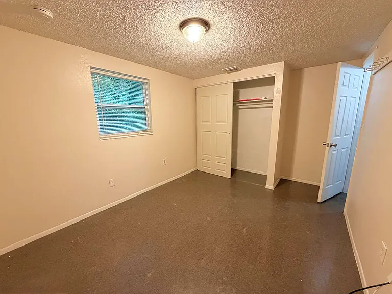 5812 Sweet Cherry Ln — Photo 12