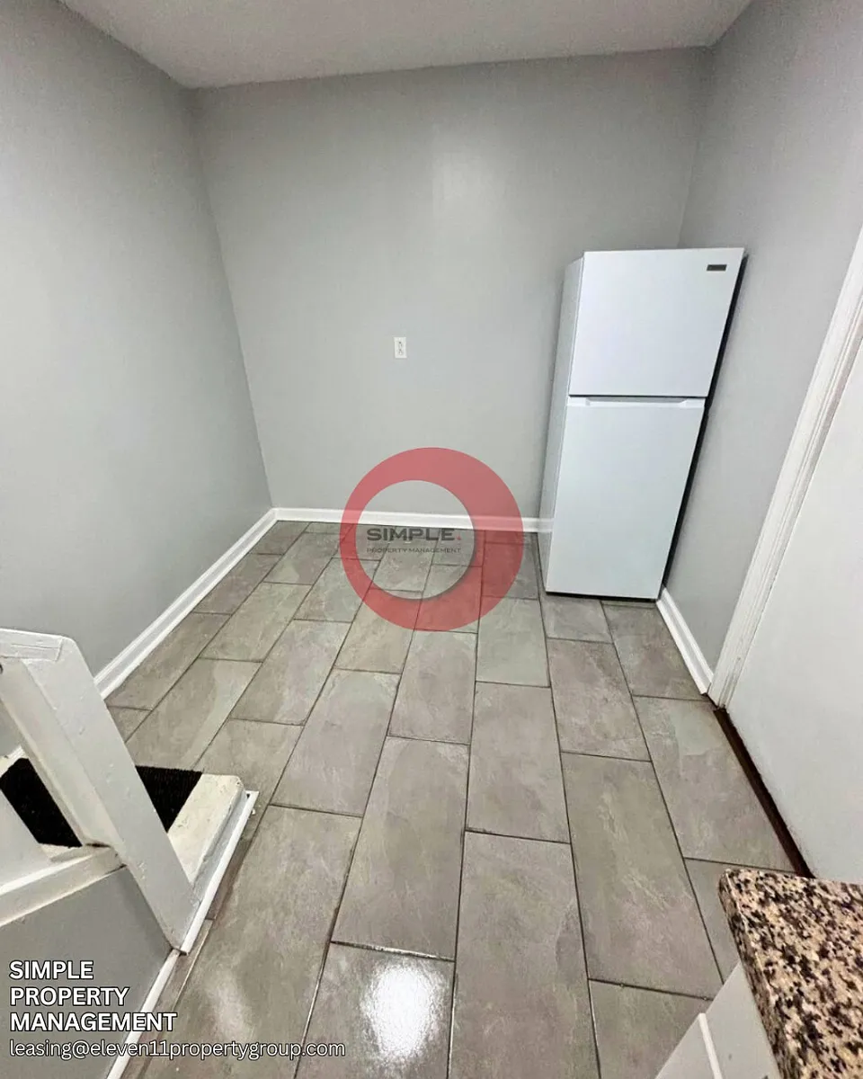 Building Photo - 1212 Perkiomen Ave #1