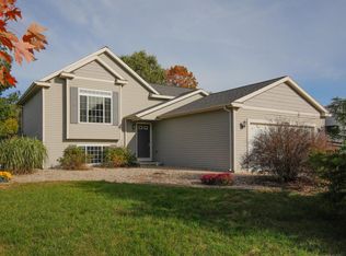 25804 Chaty Ln, Gobles, MI