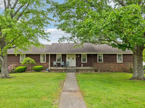 214 Rosehill Dr, Goodlettsville, TN 37072
