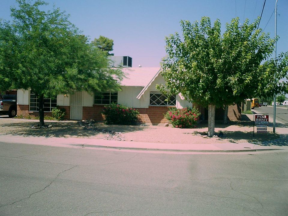 1st image of 8546 E Vernon Ave