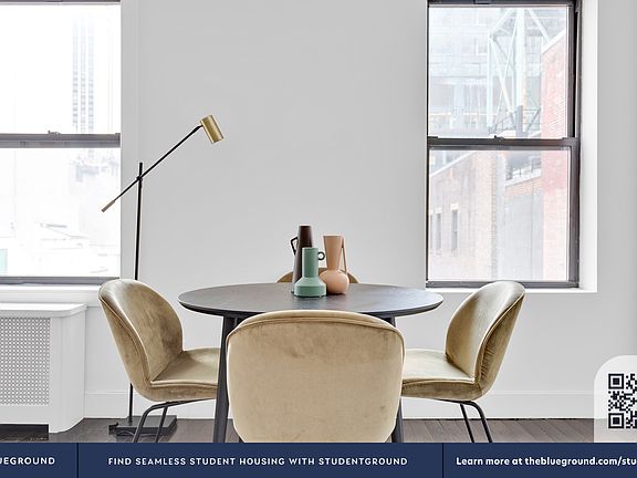 5th image of 15 W 55th St APT 8C