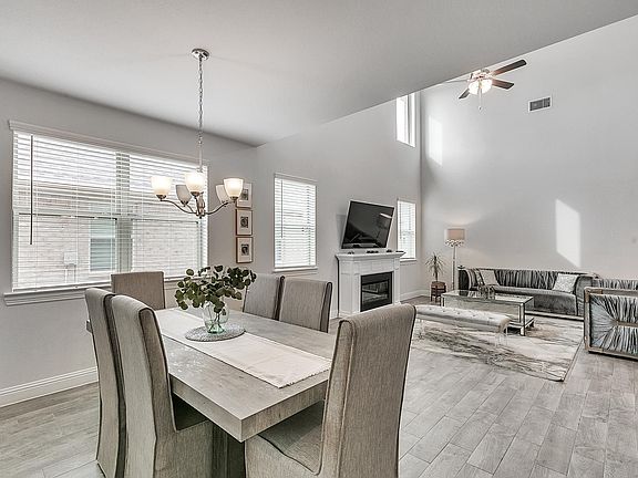 4th image of 6028 Paddock Ln