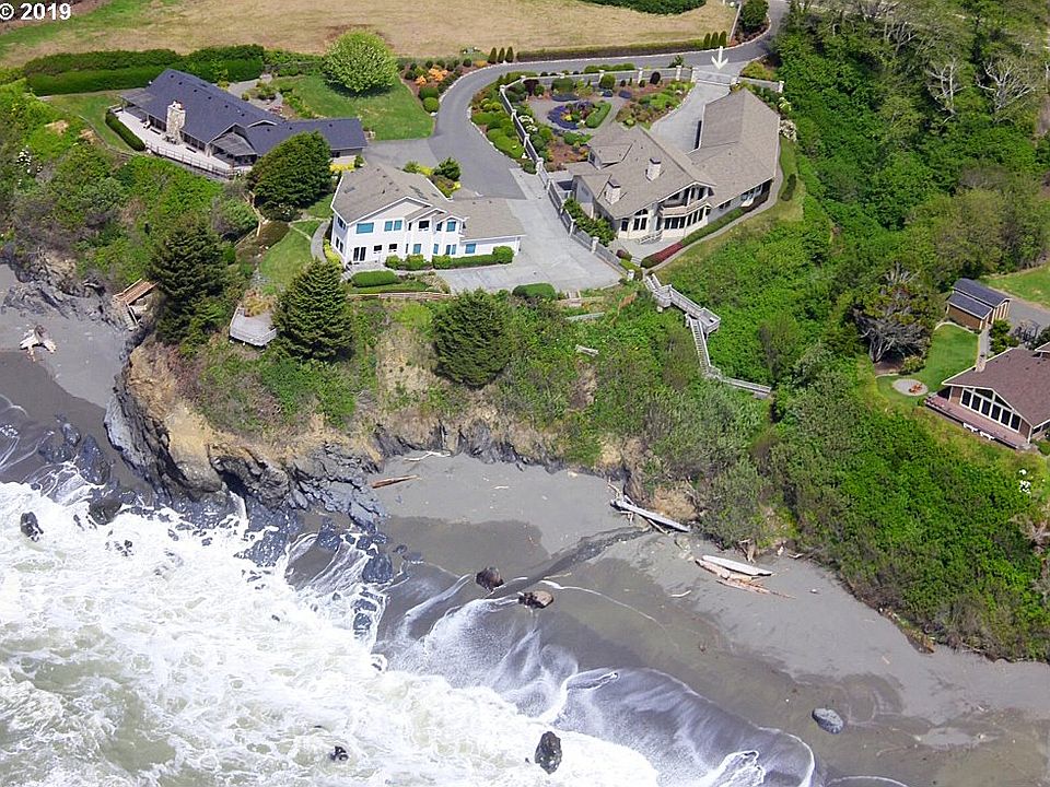 15292 Oceanview Dr, Brookings, OR 97415 Zillow