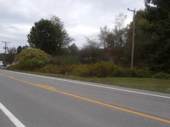 Midland Trl W, Crawley, WV 24931