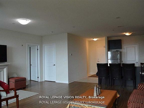 3rd image of 7400 Markham Rd #605