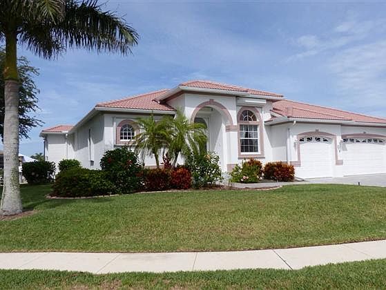 1st image of 378 Wales Ct