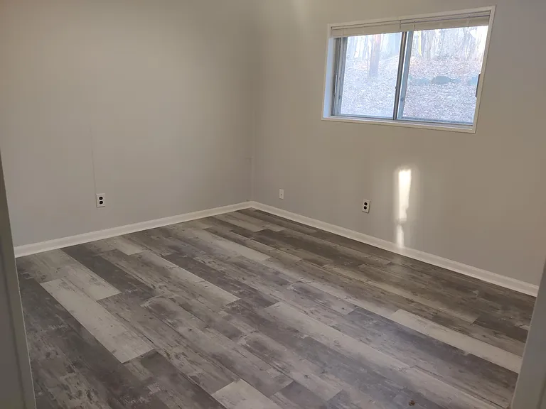 1625 Smith Level Rd — Photo 9