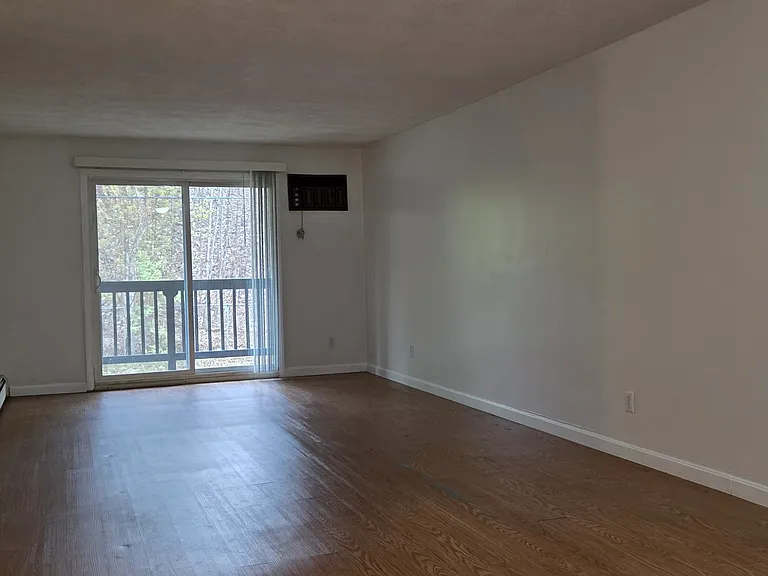 310 Brook Village Rd #19 — Photo 5